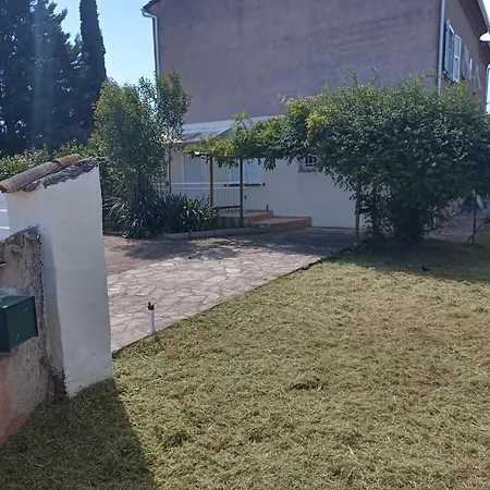 Lägenhet T2 En Rez-de-jardin